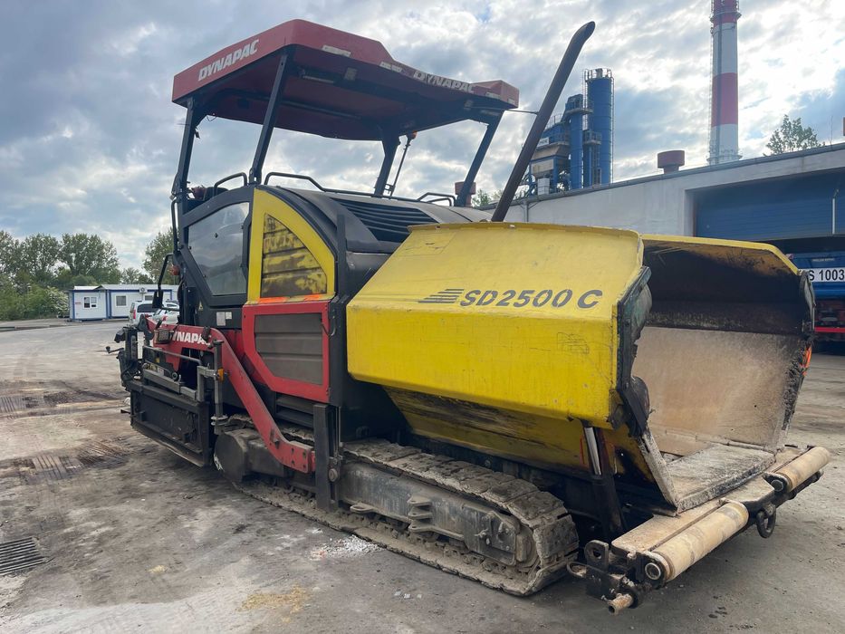 Rozściełacz do asfaltu DYNAPAC SD2500C DODATKOWE POSZERZENIA 2x0.75 m