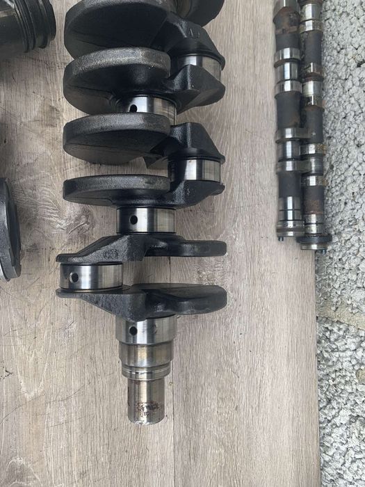 Коленвал колінвал 1.6 Hdi TDCI Ford Citroen Peugeot Fiat