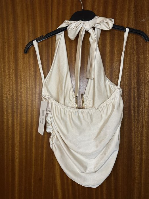 Top elegante e novo
