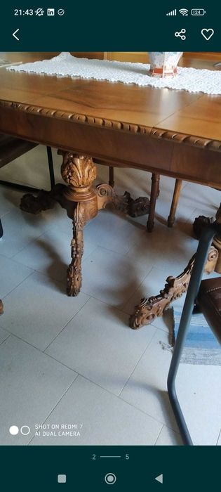 Móvel mesa e cadeiras madeira