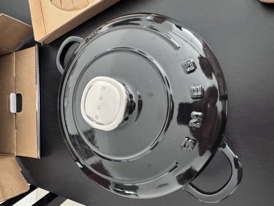 SMEG Cast Iron Braiser de 26cm (10,2)