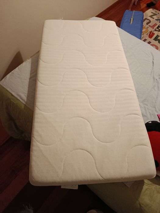 Cama de viagem chicco com colchão