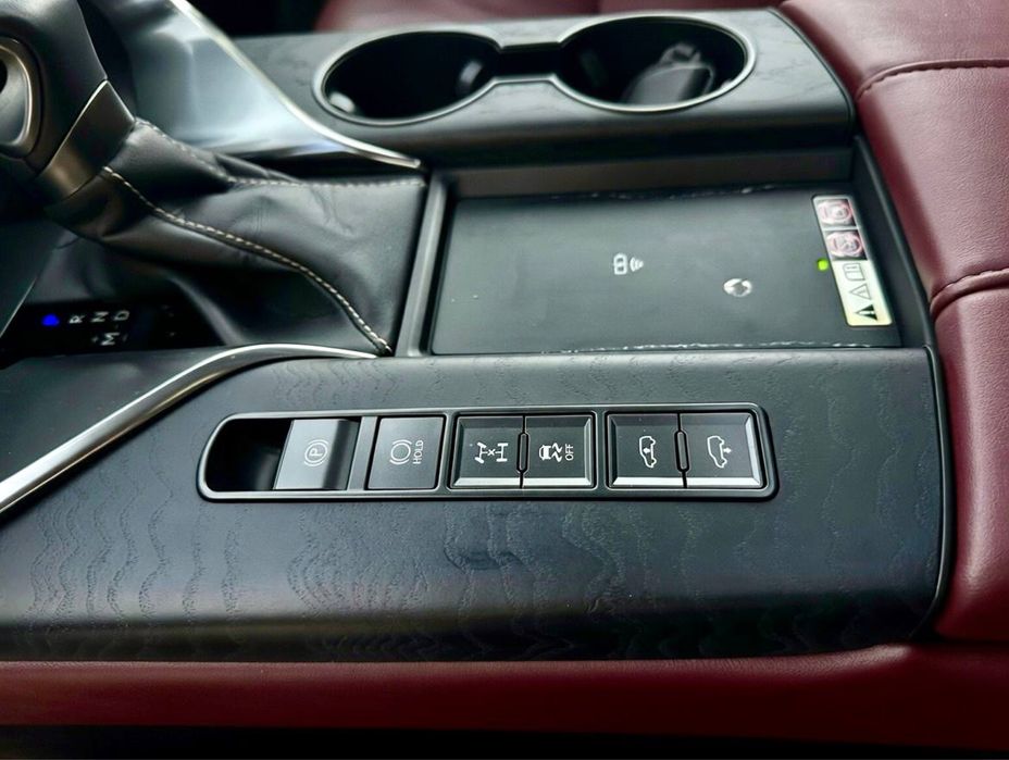 Lexus LX 500 d     2023.12