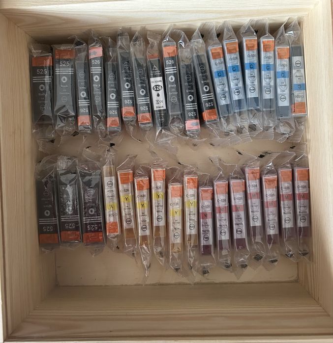 Tusze do drukarki Canon nr. 525 526. Cena za zestaw 33 szt!