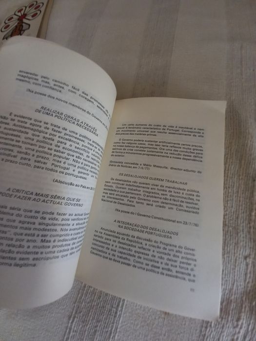 Livro sobre o primeiro Governo Constitucional Português