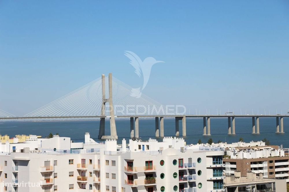 Escritório novo com vista rio - Parque das Nações