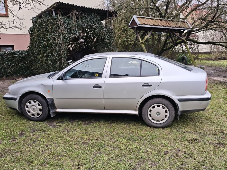 Skoda Octavia I 1.6 benzyna