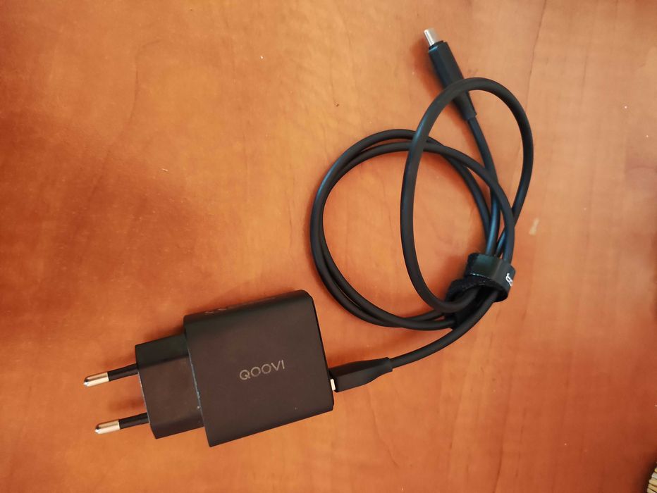 Ładowarka sieciowa Qoovi 18w QC3.0 + 1m kabel