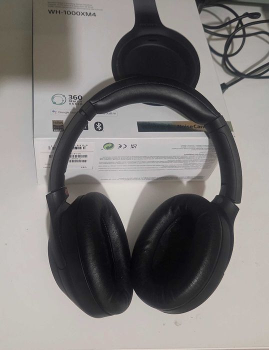 SONY WH-1000XM4 – Stan idealny, pełny zestaw