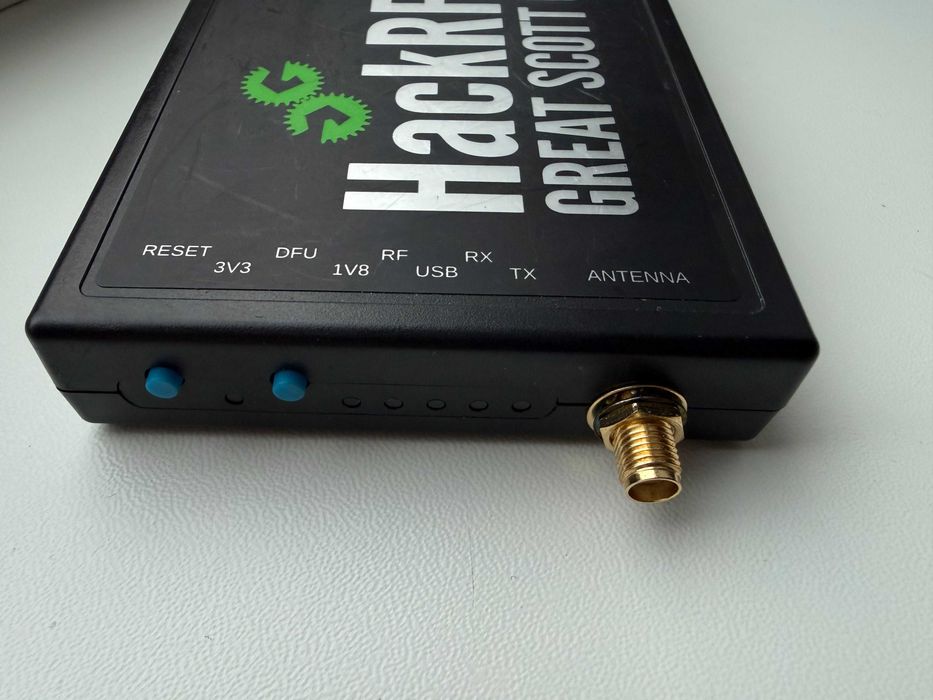 HackRF One Great Scott Gadgets (SDR трансивер 1 MHz - 6 GHz)