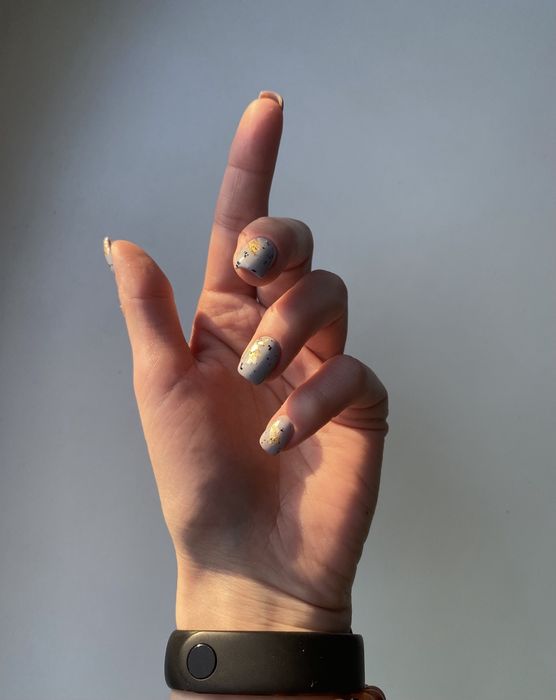 Манікюр,нарощення нігтів,покриття гель лаком