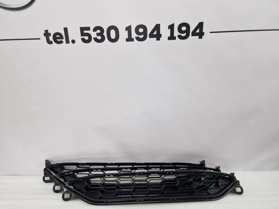 HONDA HR-V HRV II 15- KRATKA ŚRODKOWA ZDERZAKA PRZEDNIEGO PRZÓD , NR 71103T7JH000 , NR AUKCJI KR6