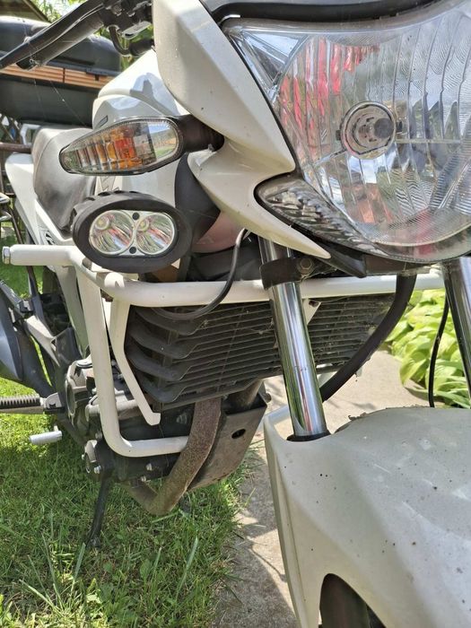 Мотоцикл  lifan kp 200