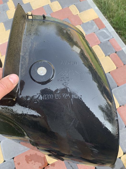 Підкрилок Renault Scenic 2