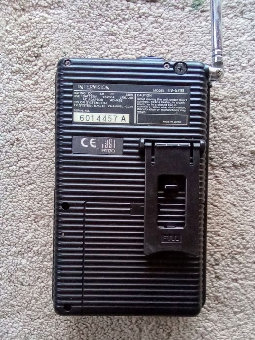 Mini tv portatil intervision 5700