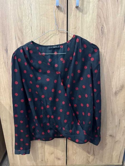 Elegancka bluzka Mohito XS w czerwone grochy