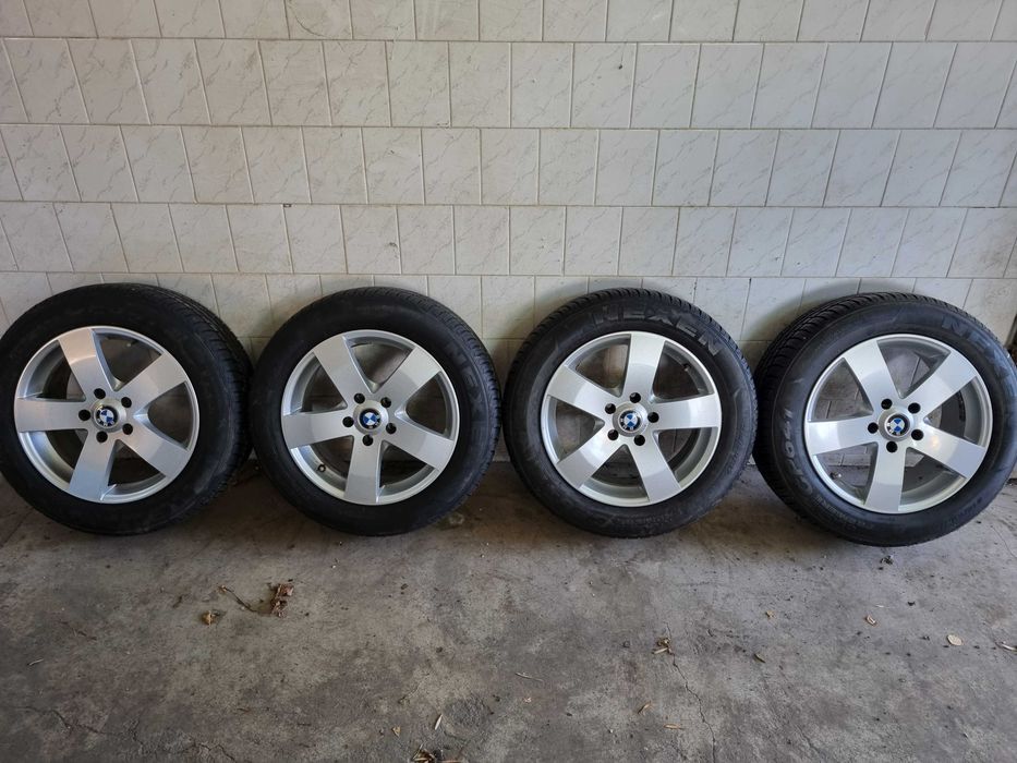 Koła felgi z oponami BMW X3 215/60R17
