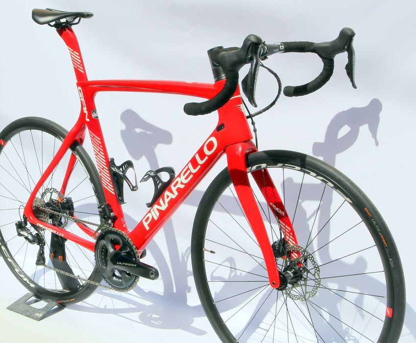 Włoska szosa PINARELLO GAN Disc ultegra Di2 roz. 56