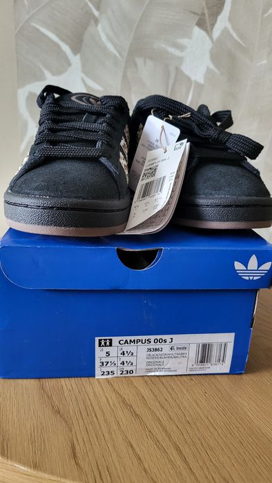 Adidas Campus Nowe z metką