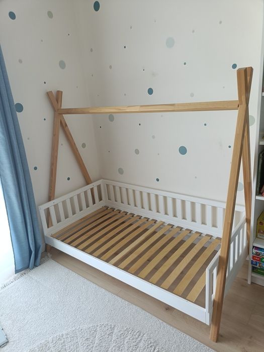 Łóżko dziecięce tipi + materac 160x80 + barierka