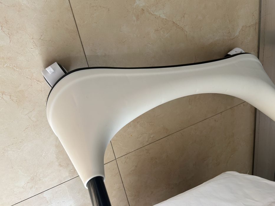 Стільчик для годування CARRELLO Stella