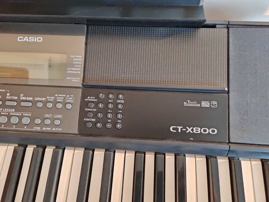 Zestaw Keyboard CASIO CT-X800 + stołek i podstawka