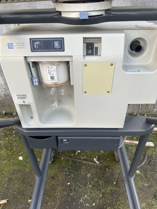Respirator Puritan Bennett 800 Series Ventilator ICU