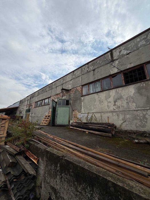 Продаж складського приміщення в м.Долина