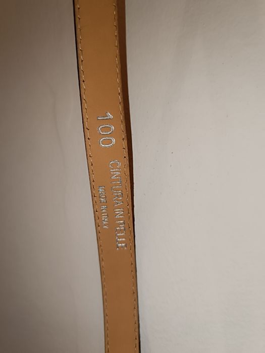 Cintos de vários estilos