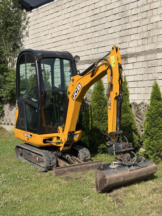Sprzedam minikoparka jcb 8016