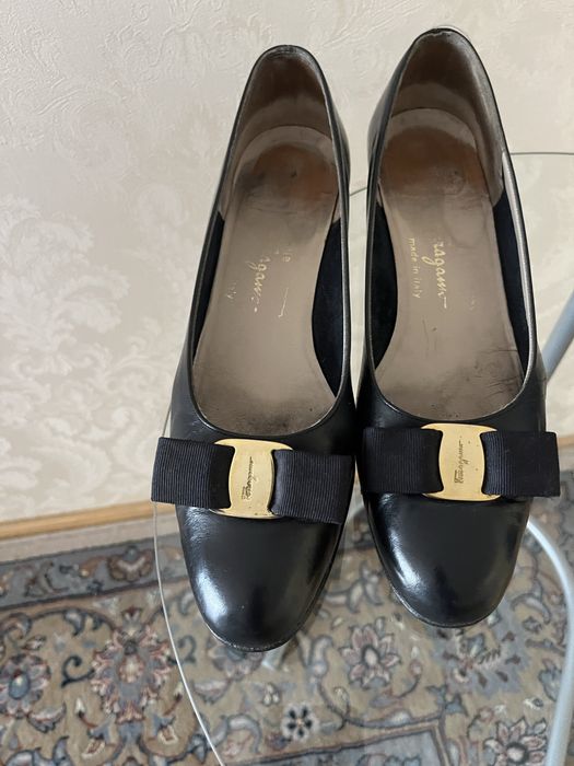Брендові туфлі, salvatore ferragamo, Італія