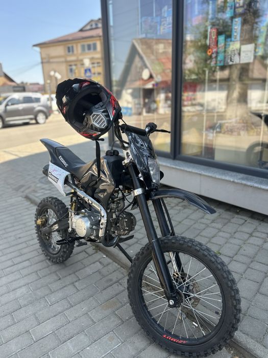 Продам питбайк 125