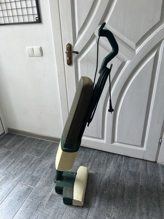пилосос Vorwerk Kobold 121 (Німеччина)
