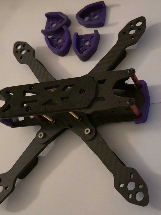 Rama FPV Gad Martian IV 220 mm 4mm karbon + TPU - Stan bardzo dobry