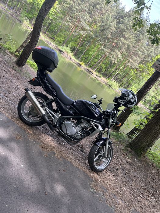 Kawasaki ER-500A stan bdb