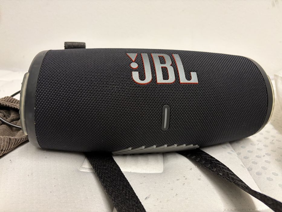 Jbl xtreme 3  como nova