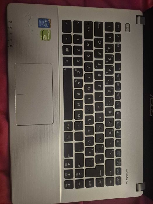 ASUS X450JF Core i7-4700HQ NVIDIA GT745M 8GB SSD