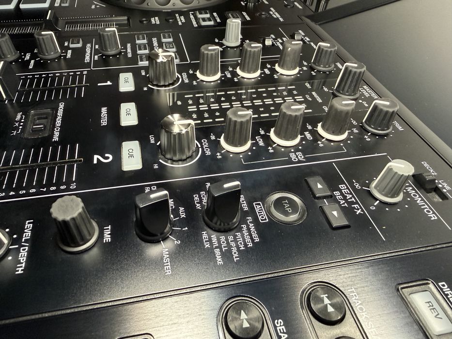 Pioneer DJ XDJ-RX3 + decksaver
