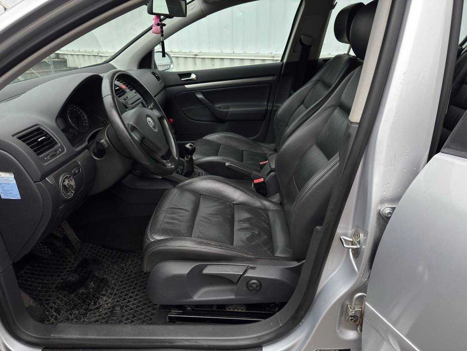 Volkswagen Golf 2005 VIN WVWZZZ1KZ5P077170 фото оголошення 9 з 12