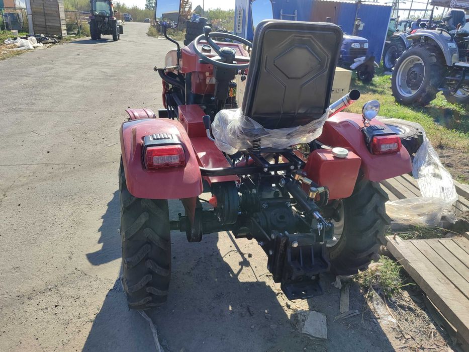 Трактор Кентавр 160ВН фреза и плуг в подарок