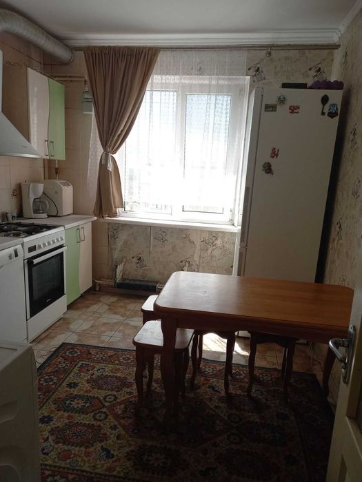 Продам 3 кімнатну квартиру