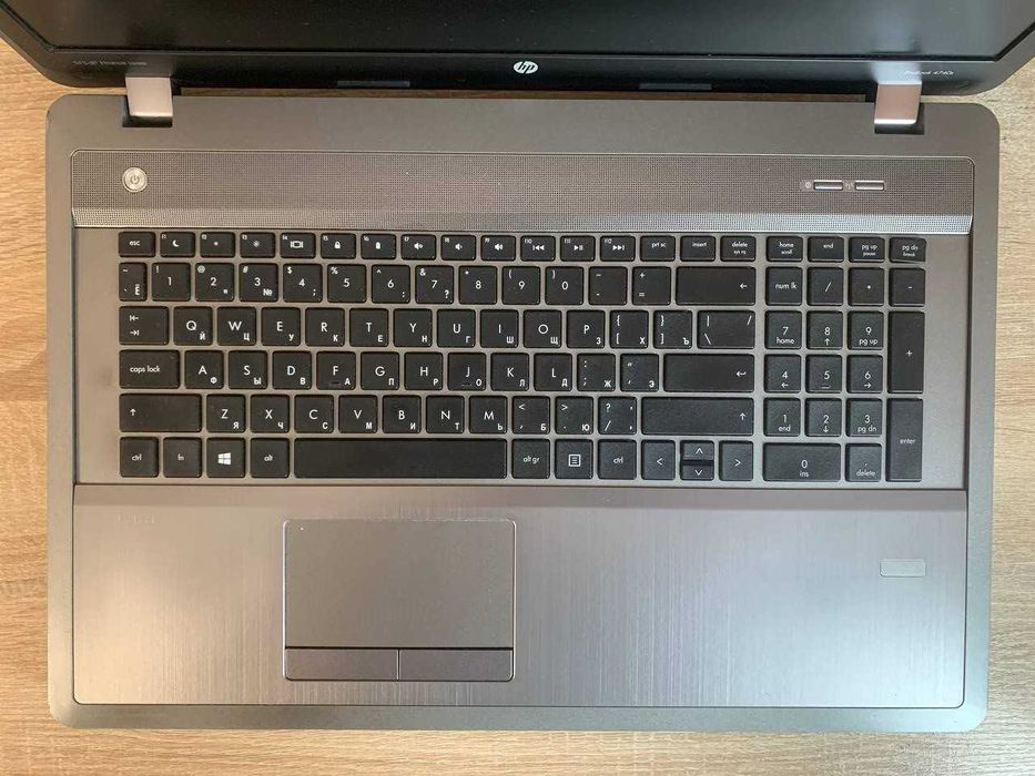 Ноутбук HP ProBook 4740s / upgrated - ssd, i7 , ddr 8gb