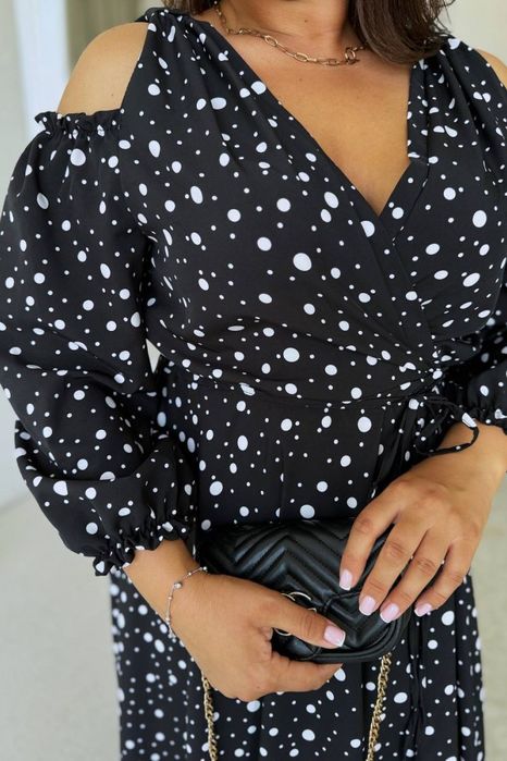 Сукня в горох на запах чорна плаття
