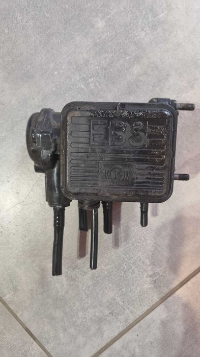 Zawór EBS / EUROPA /  modulator hamulcowy naczepowy MAN TGX