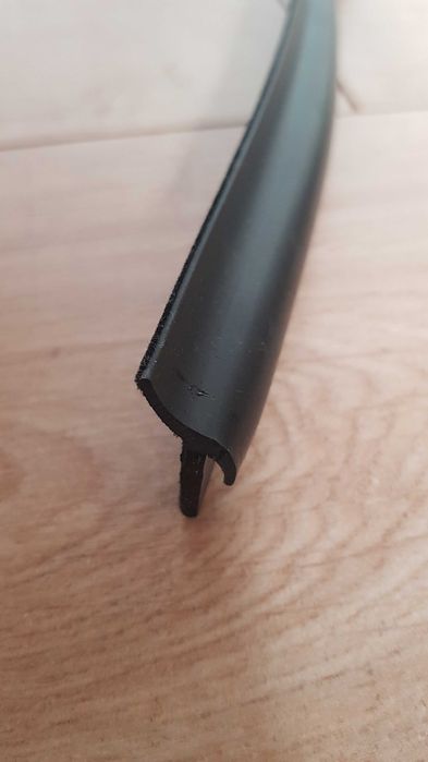 Mercedes W123 - Set 4 Vedandes Exteriores Janela (Novo)