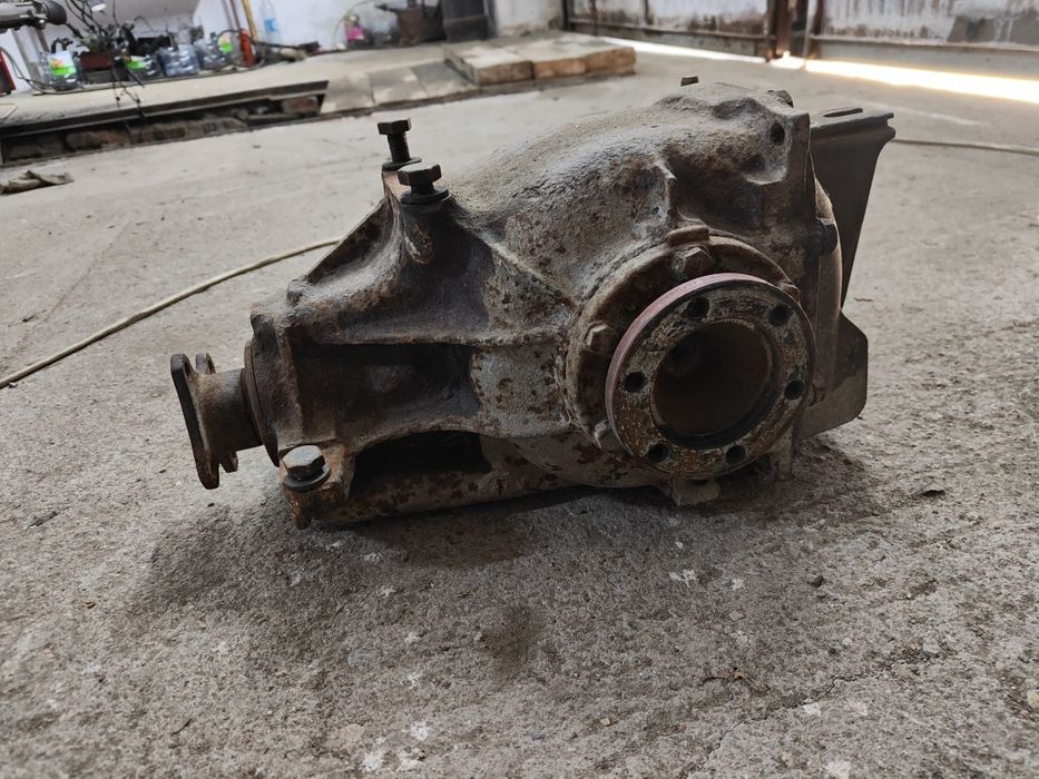 Редуктор BMW e34