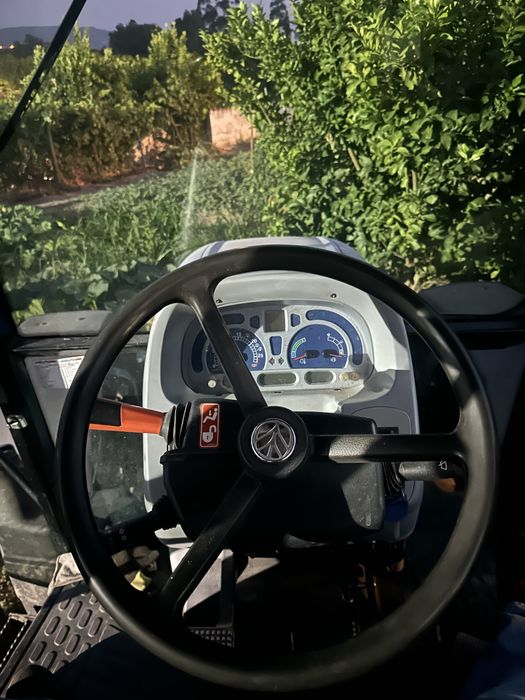 Tractor New holland T5060