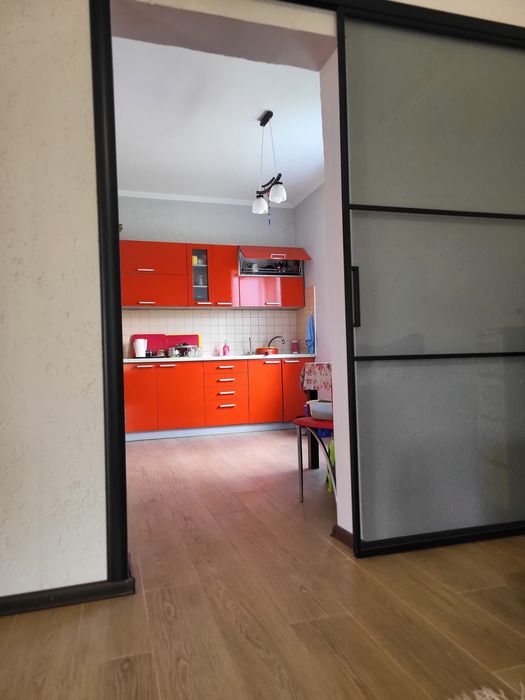 Продам будинок з банькою, доглянута ділянка!