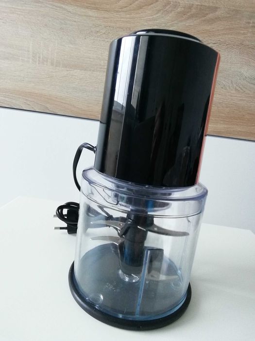 Blender,rozdrabniacz do warzyw,owoców,orzechów BERLINGER Haus