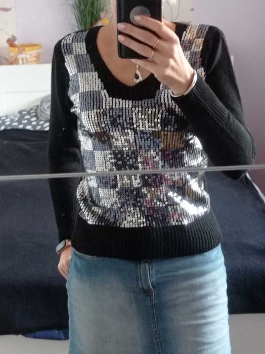 Sweter damski czarny z cekinami 38